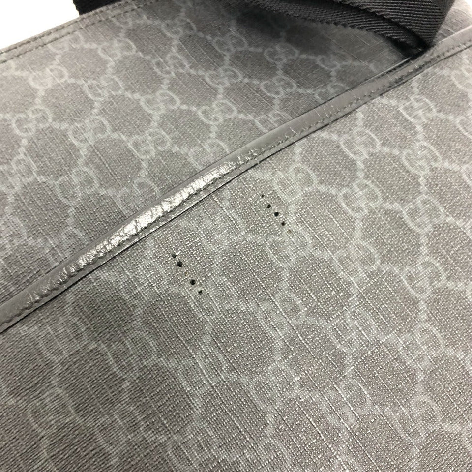Gucci Shoulder Bag 162904  GG Supreme Canvas black GG mens
