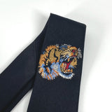 Gucci tie silk black tiger embroidery