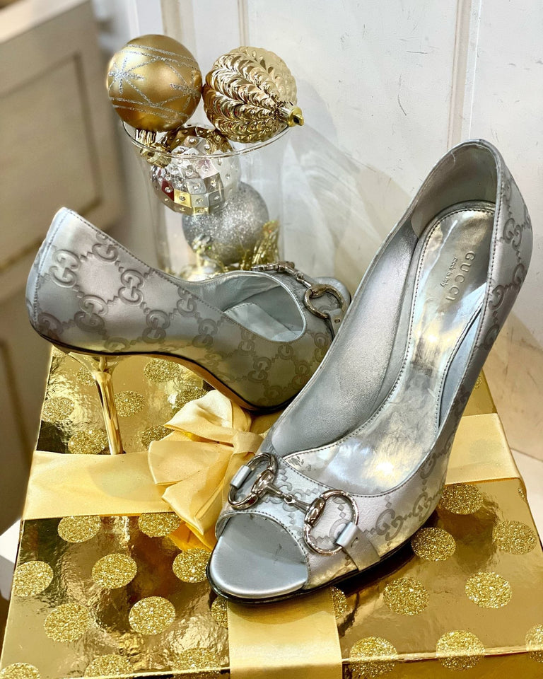Gucci GG Guccissima Horsebit Peep-Toe Pumps