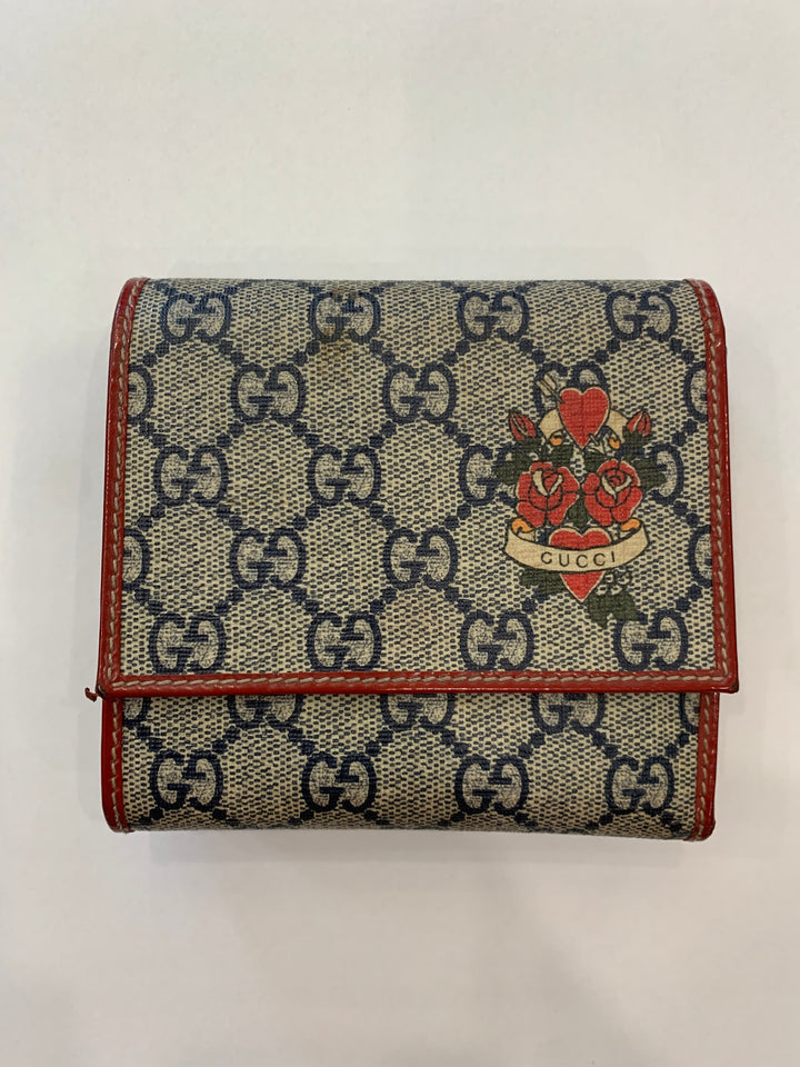 Gucci Vintage GG Plus Tattoo Hearts And Roses Wallet