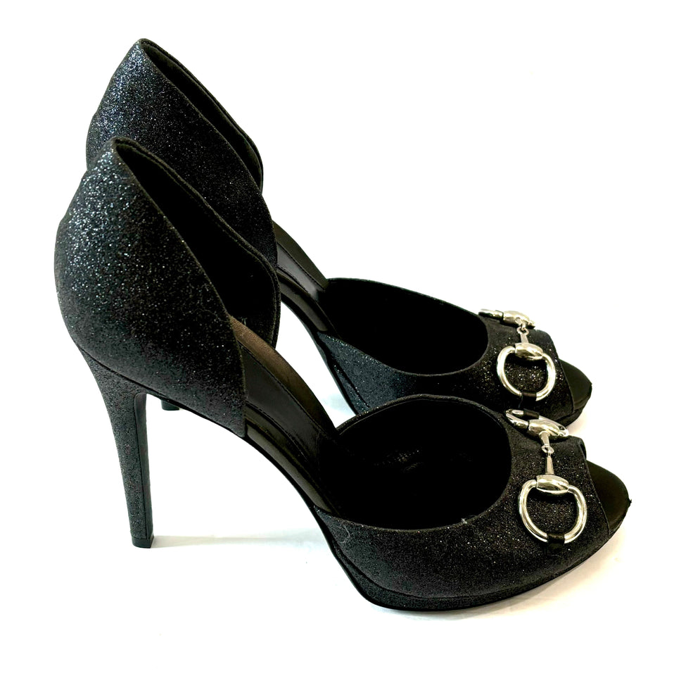 Gucci STARDUST CHARLOTTE GLITTER HORSEBIT D'ORSAY PEEP-TOE PUMPS