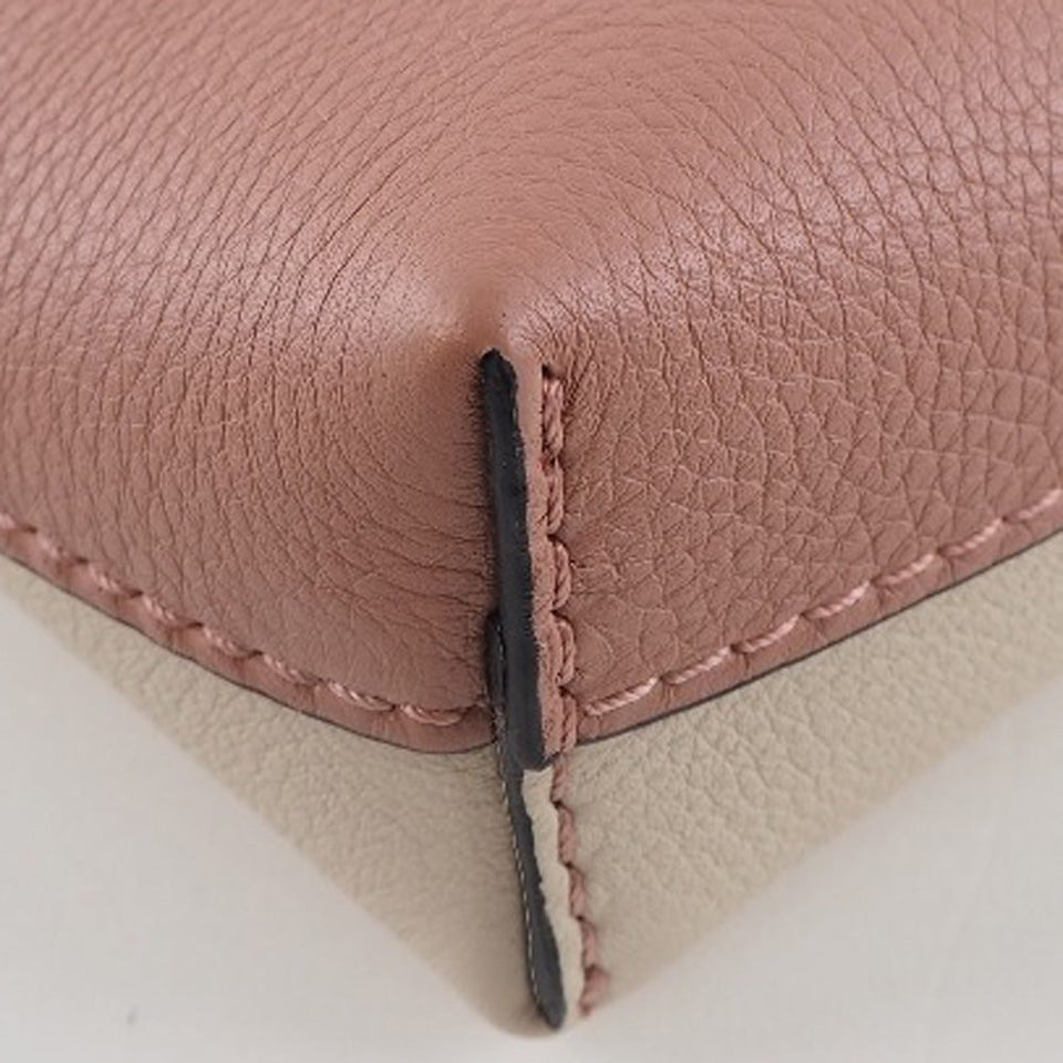 Burberry Clutch bag 4076688 1 Cowhide pink MEDIUM CLUTCH Women