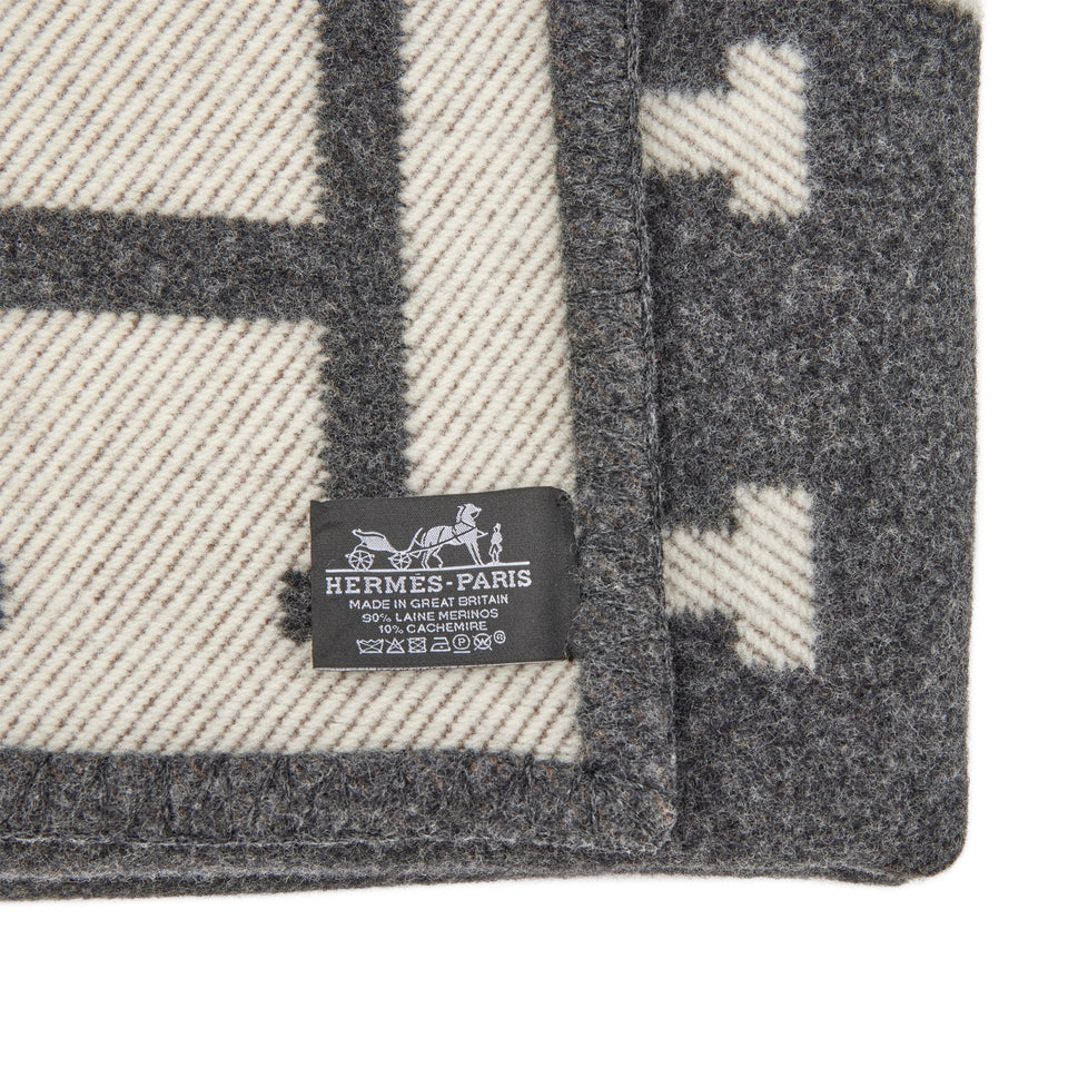 Hermes AVALON WOOL CASHMERE SIGNATURE CLASSIC THROW BLANKET