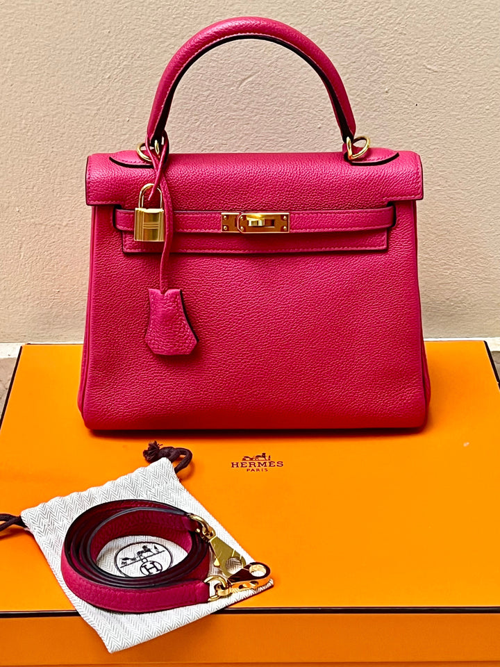 Hermes Kelly 25 CLEMENCE LEATHER BAG IN ROSE EXTREME