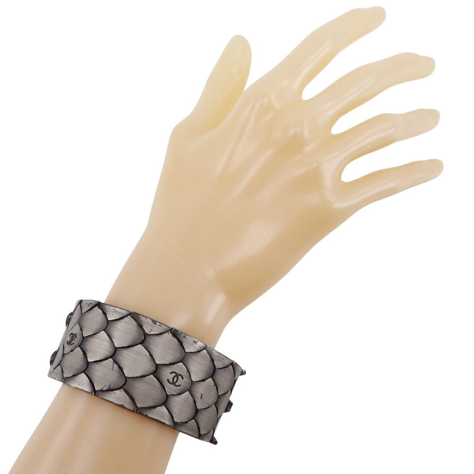 Chanel Coco Mark Metal Bracelet Silver 98A