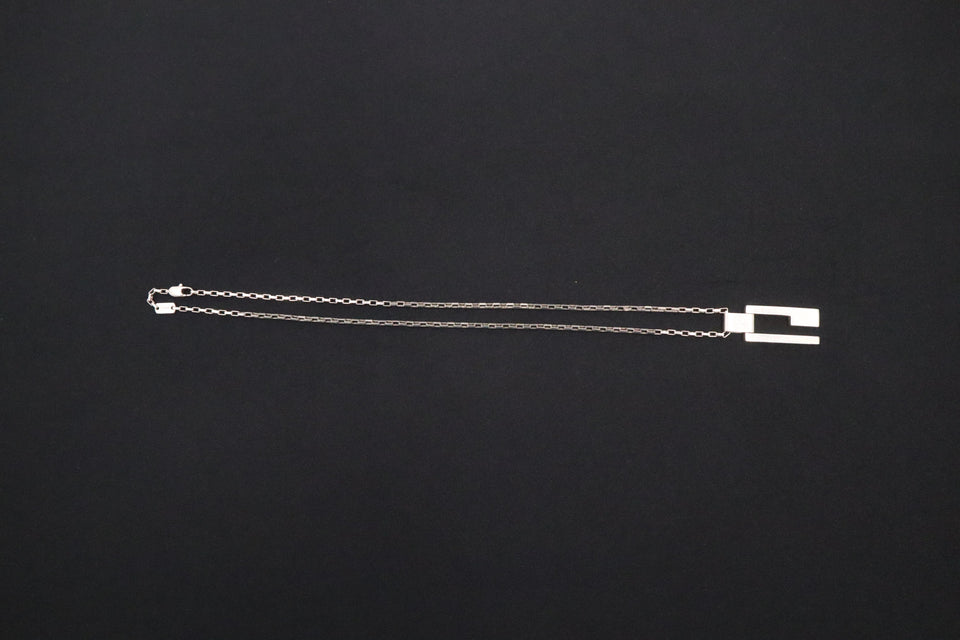 Gucci Plate "G" Necklace in Sterling Silver