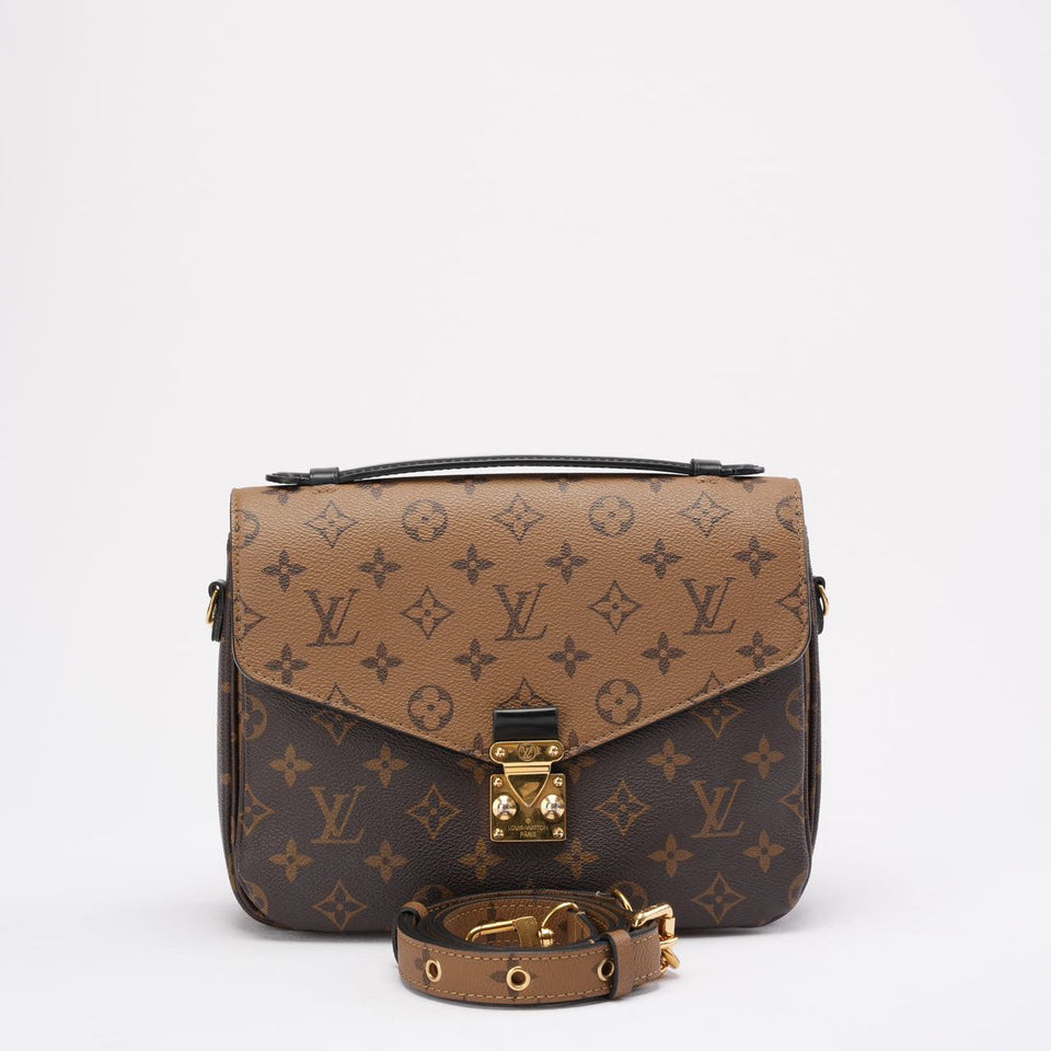 Louis Vuitton Monogram Pochette Metis MM Handbag