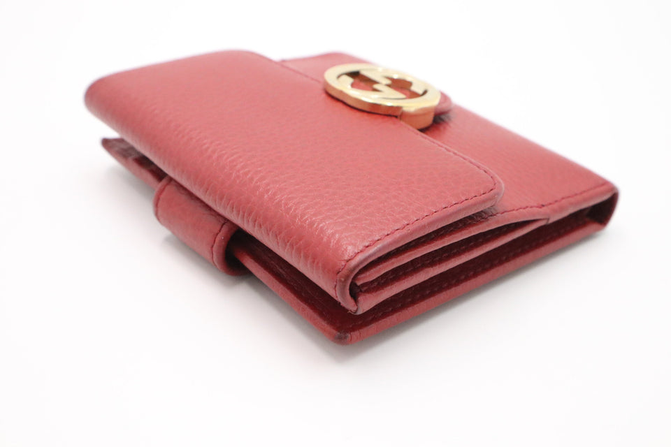 Gucci Interlocking G Bifold Wallet in Red Leather
