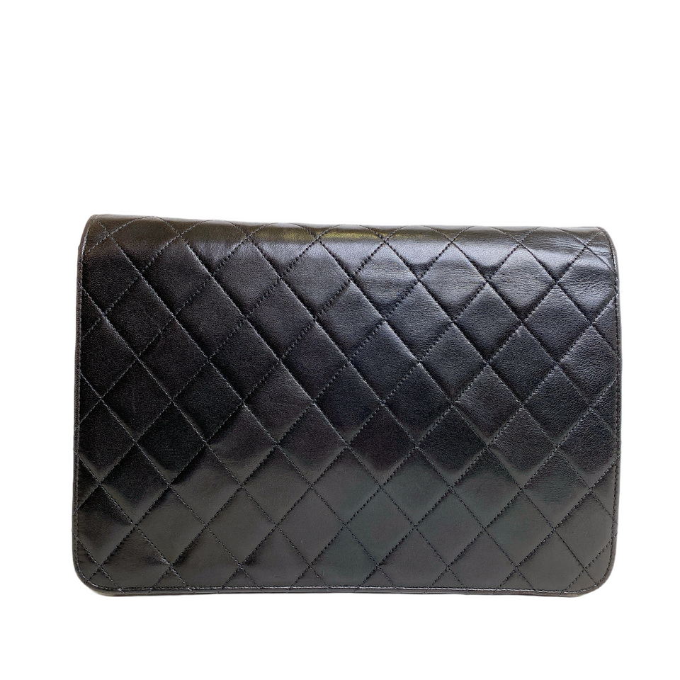 Chanel Vintage Classic Flap in Black