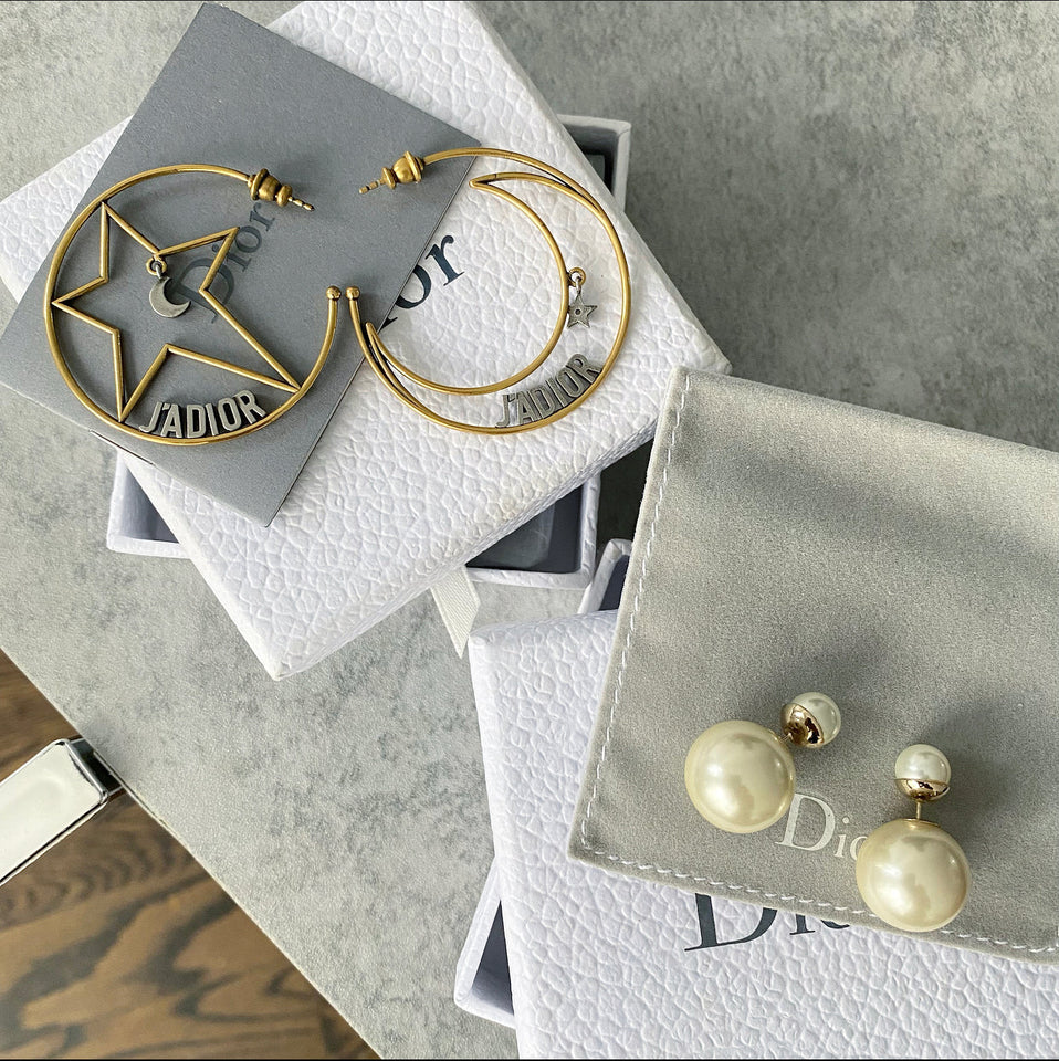 Dior Tribales 15mm Pearl Stud Earrings