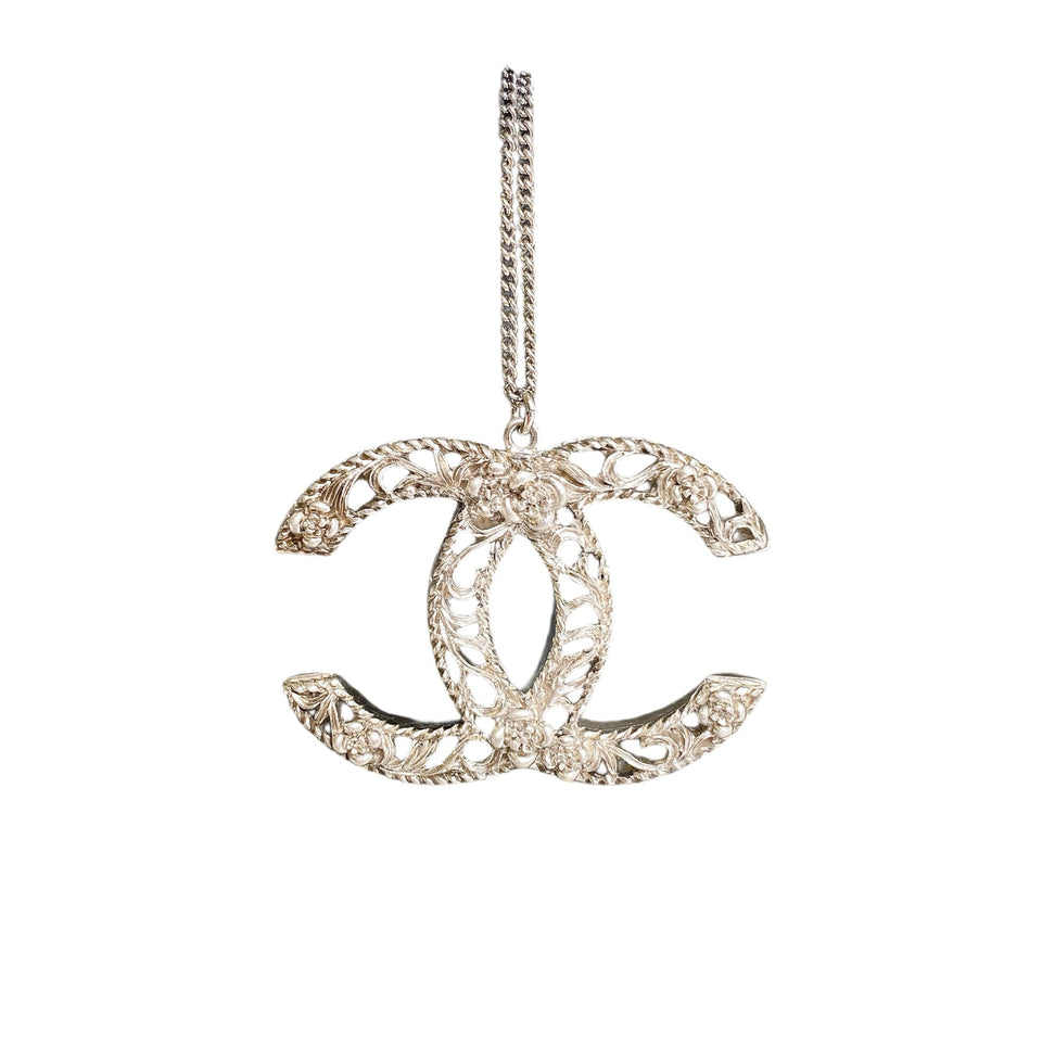 Chanel NECKLACE