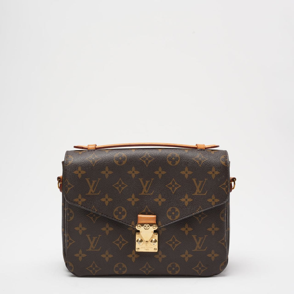 Louis Vuitton Pochette Métis Monogram Canvas