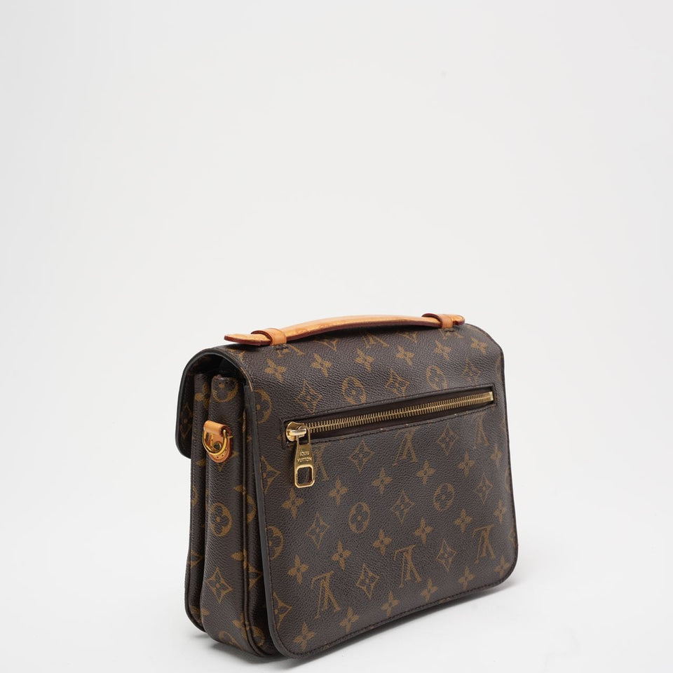 Louis Vuitton Pochette Métis Monogram Canvas