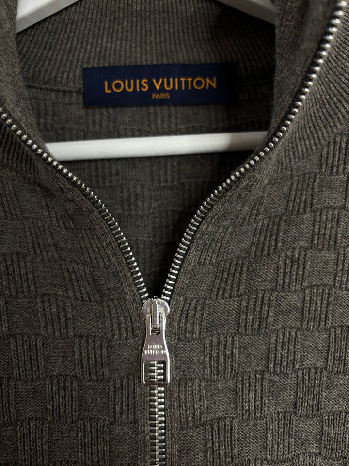 Louis Vuitton Gray igan with Damier Motif Size M
