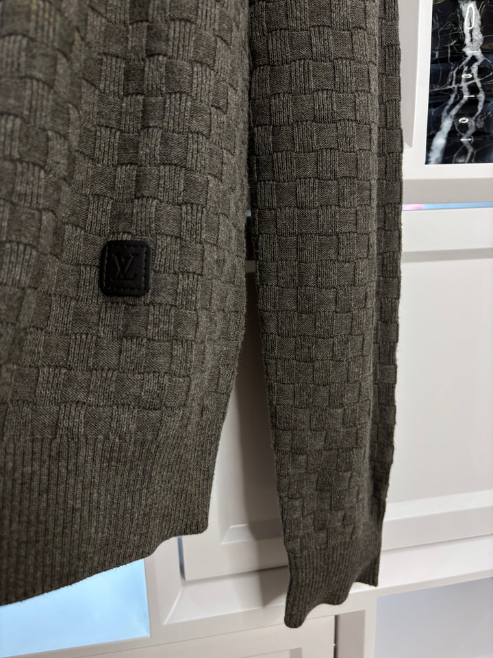 Louis Vuitton Gray igan with Damier Motif Size M