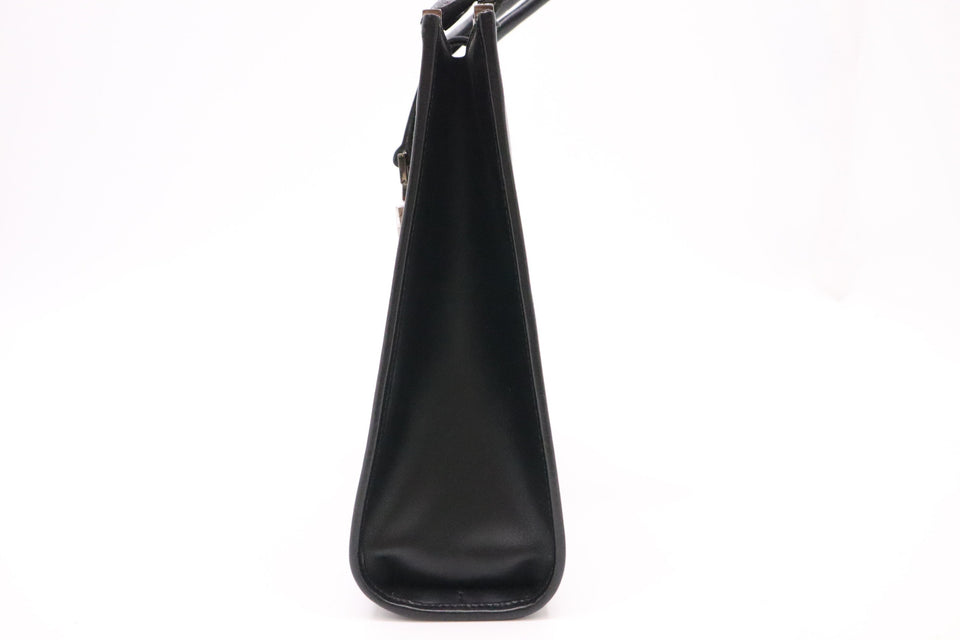 Gucci Jackie Handbag in Black Leather