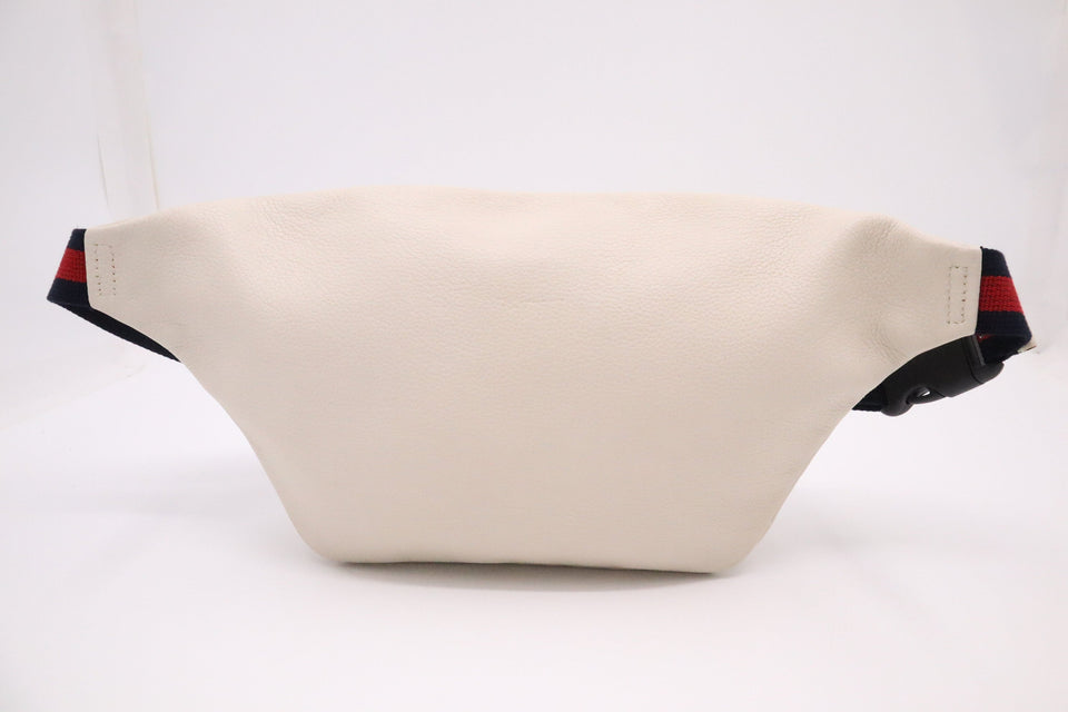 Gucci Waist Bag in White Leather
