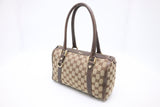 Gucci Shoulder Bag in GG Canvas