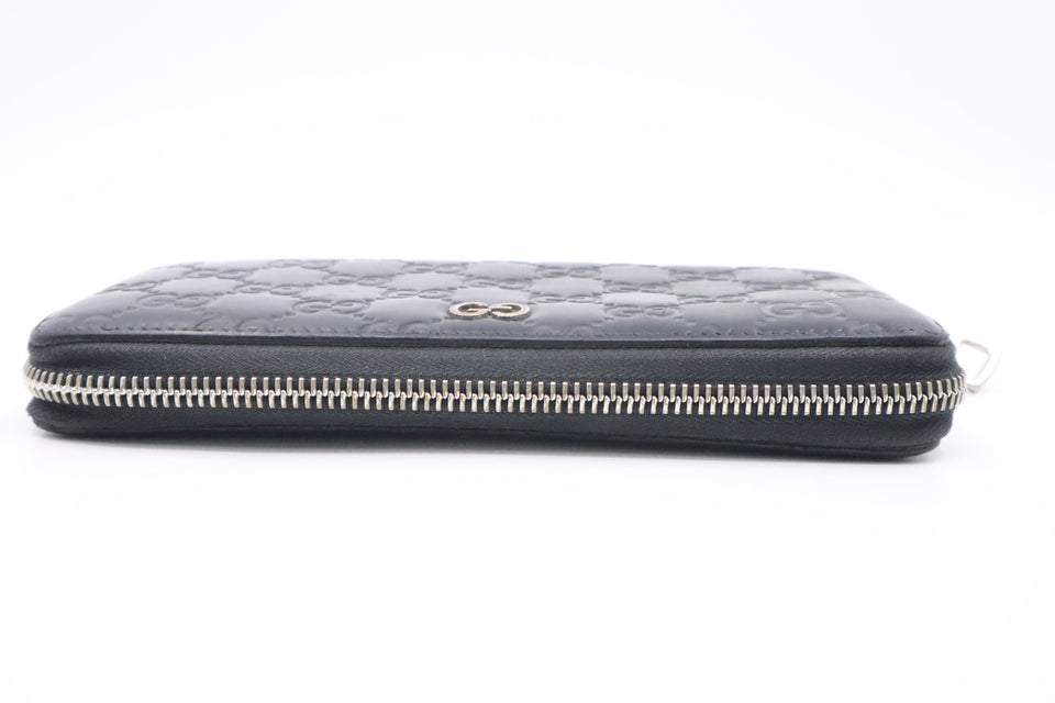 Gucci Long Zippy Wallet in Black Guccissima Leather