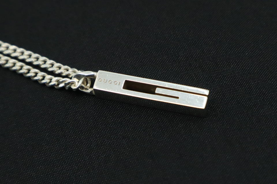 Gucci "G" Necklace in Sterling Silver