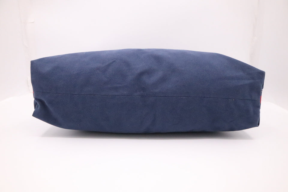 Gucci Sherry Shoulder Bag in Navy Blue Canvas