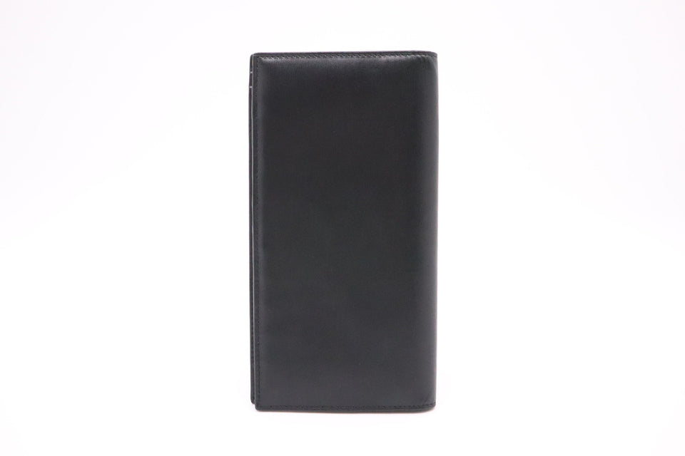 Gucci Bi-fold Wallet in Black Leather