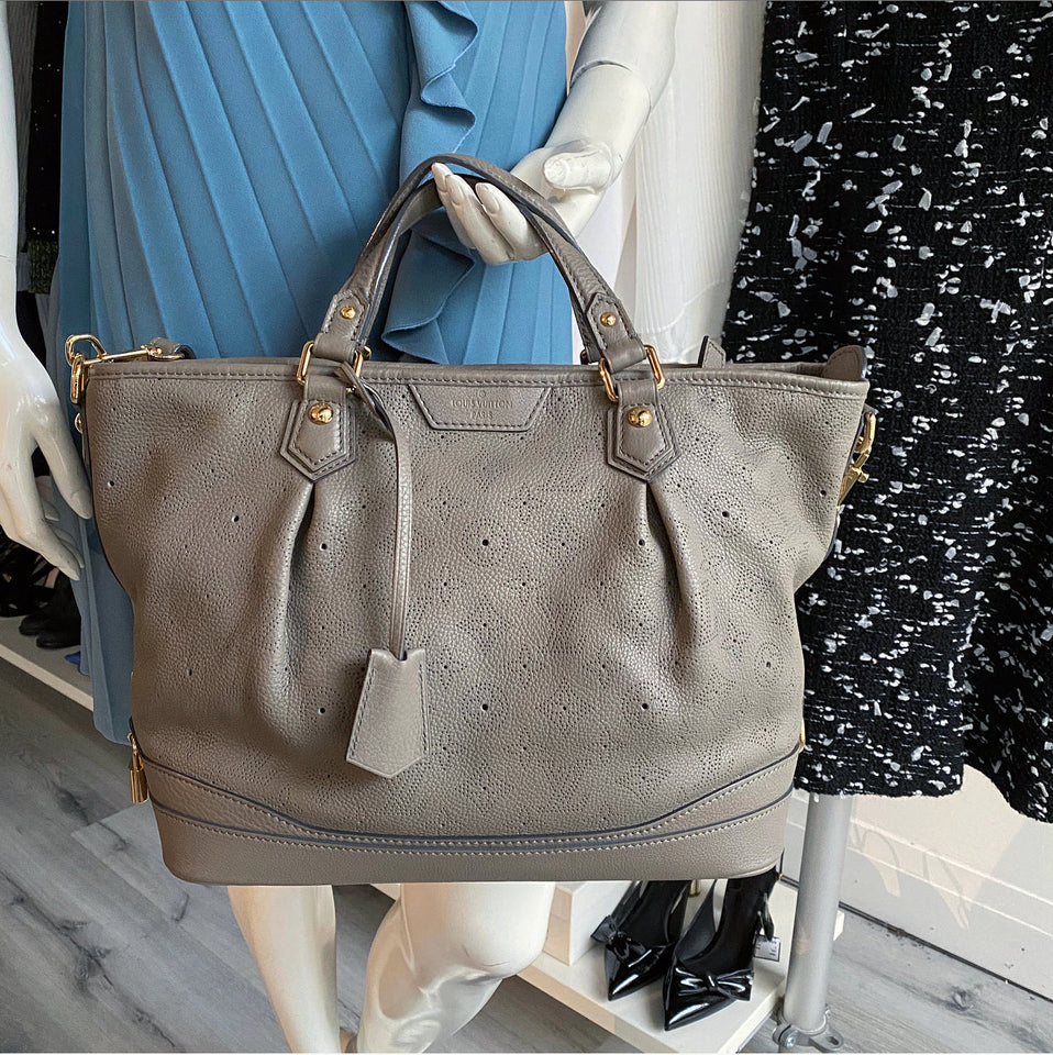 Louis Vuitton Taupe Poudre Mahina Monogram Stellar PM Bag