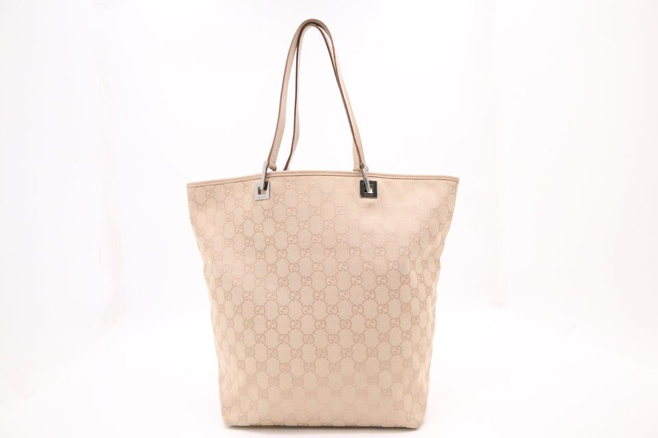 Gucci Tote Bag in GG Canvas