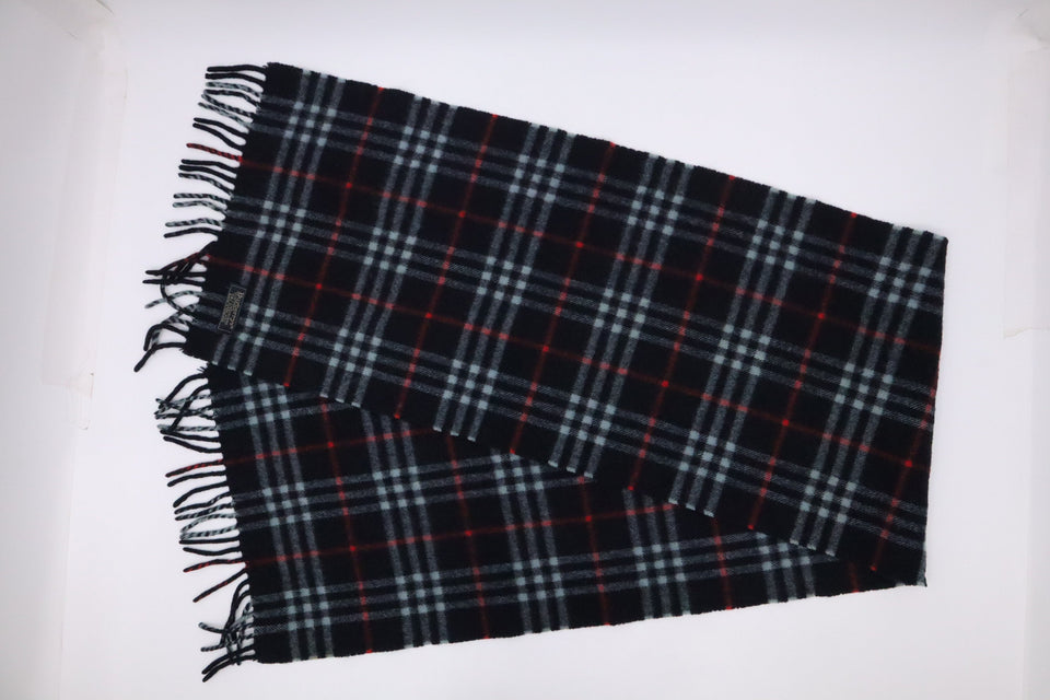 Burberry Scarf in Navy Cashmere