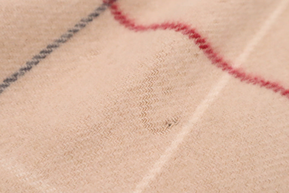 Burberry Scarf in Beige Checked New Wool