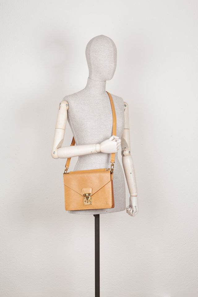 Louis Vuitton Biface Bag Epi Sable