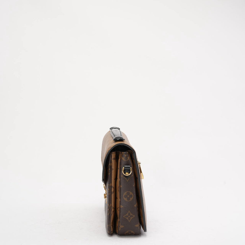 Louis Vuitton Monogram Pochette Metis MM Bag 2020