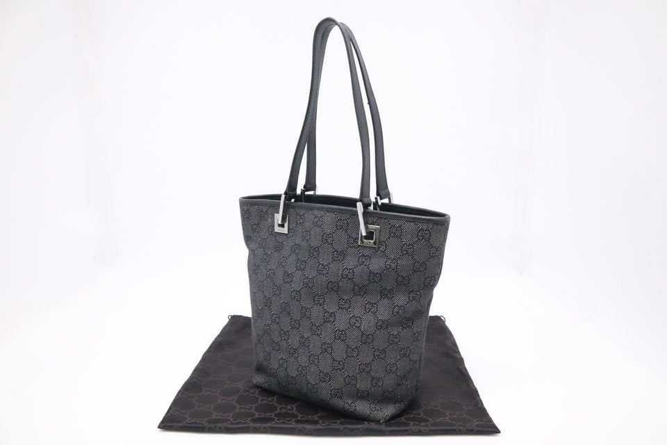 Gucci Mini Bucket Bag in Grey Canvas