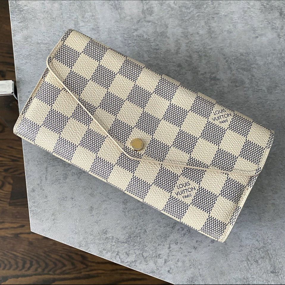 Louis Vuitton Damier Azur Sarah Long Wallet