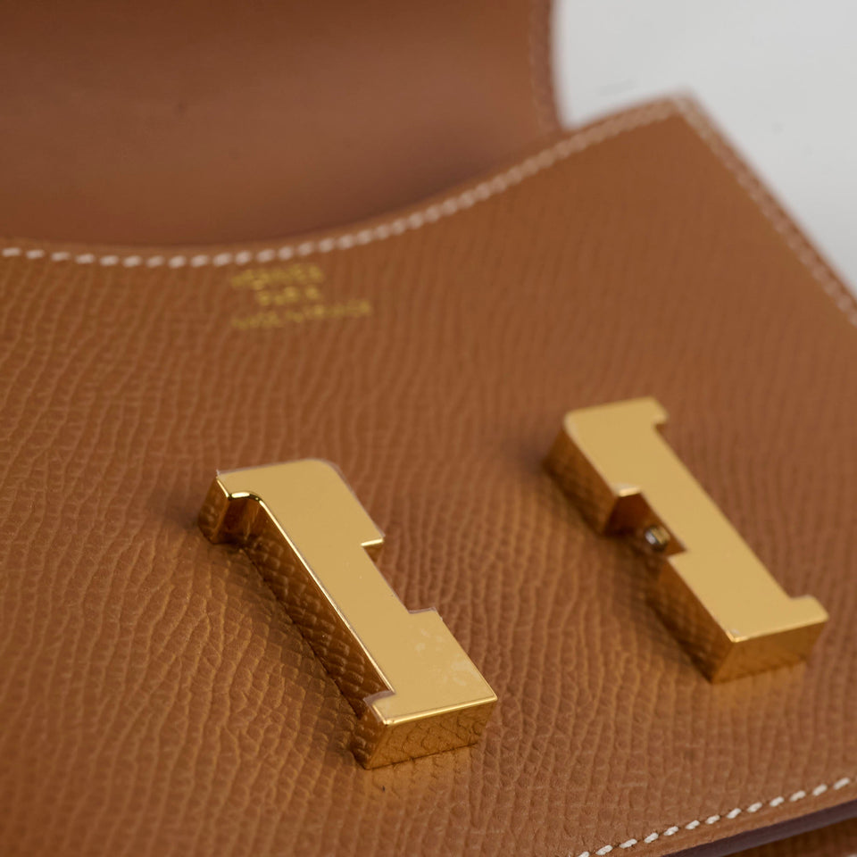 Hermes Constance Slim Gold Epsom Z stamp 2021