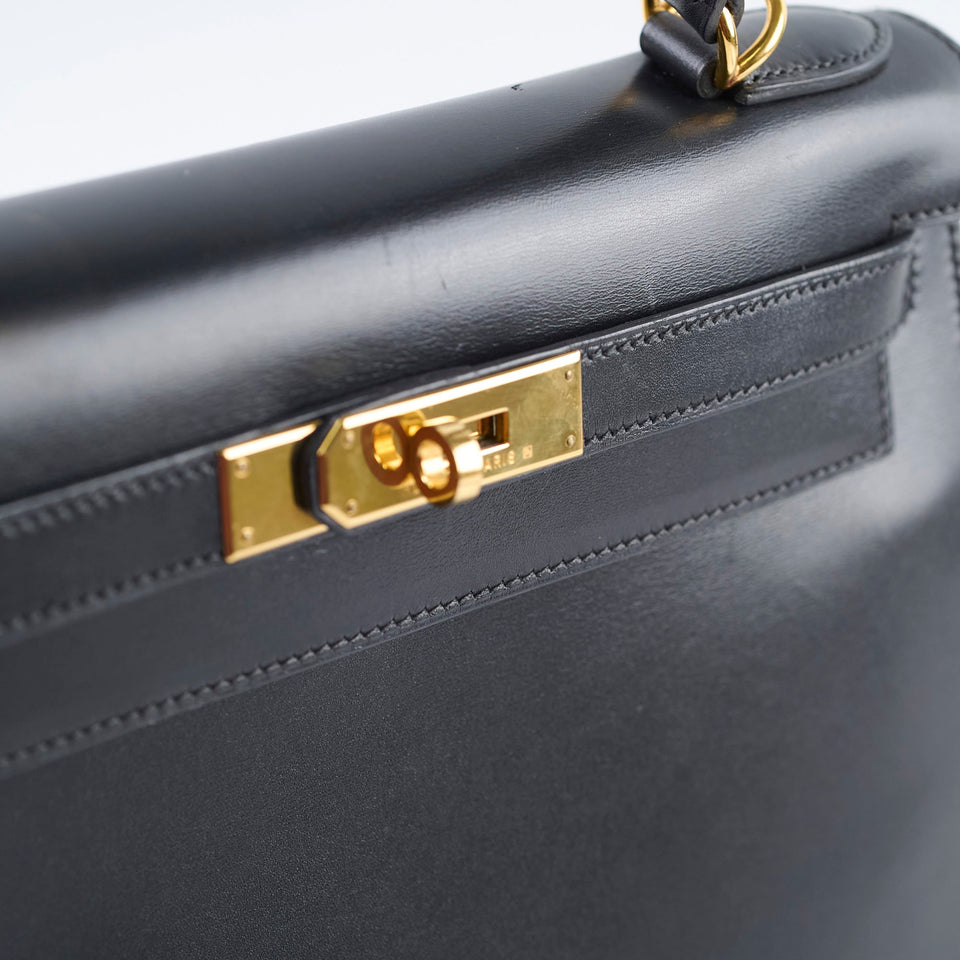 Hermes Kelly 28 Black Box Square D Stamp
