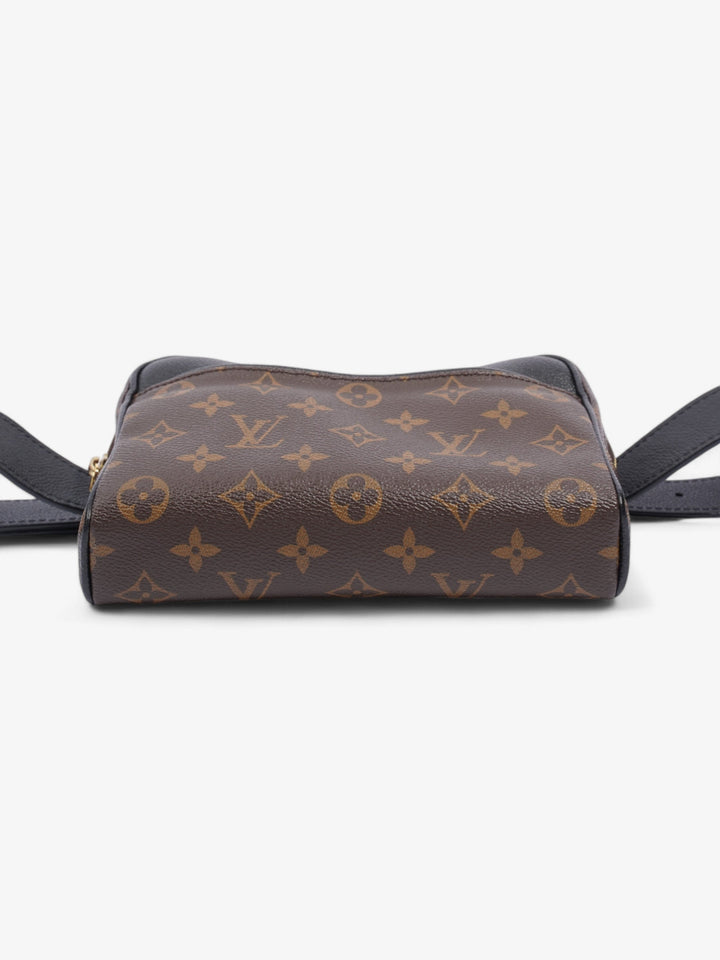 Louis Vuitton Uniformes Belt Bag Monogram / Black Coated Canvas
