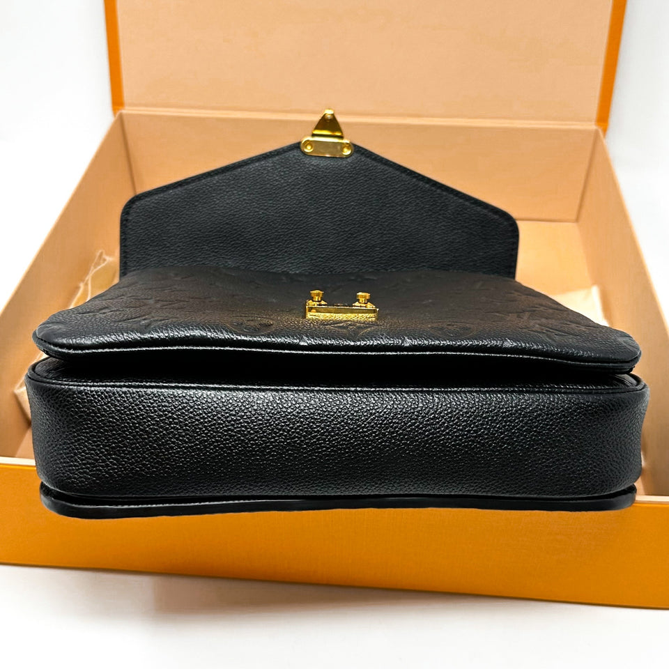 Louis Vuitton Empreinte Pochette Metis Black Clutch