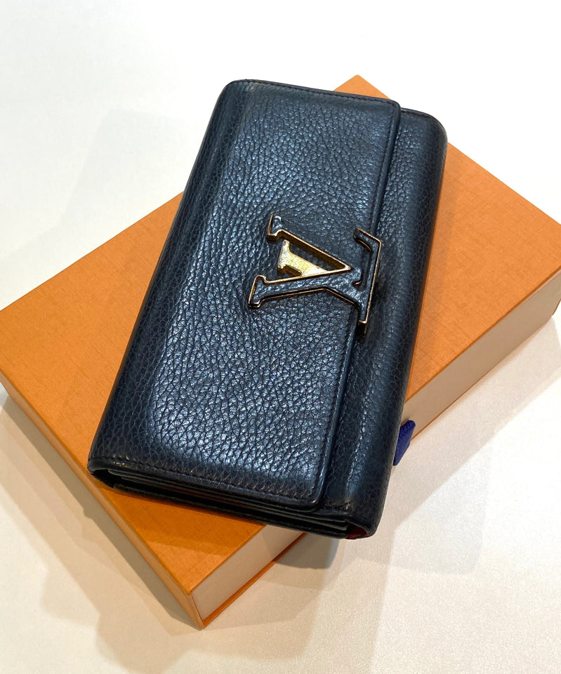 Louis Vuitton TAURILLON CAPUCINES WALLET