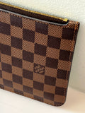 Louis Vuitton DAMIER EBENE MM GM POCHETTE CERISE