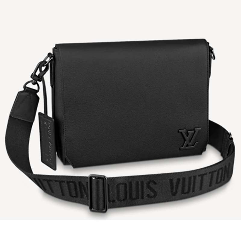 Louis Vuitton LV Aerogram Messenger Black Grained Calf Cowhide Leather Textile Lining Handbag