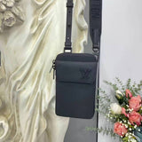 Louis Vuitton LV Unisex Aerogram Phone Pouch Black Grained Calf Cowhide Leather Clutch