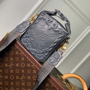Louis Vuitton LV Unisex Cruiser Messenger Dark Shadow Gray Calf Leather Handbag