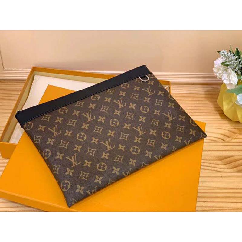 Louis Vuitton LV Unisex Discovery Pochette GM Monogram Macassar-Brown Clutch