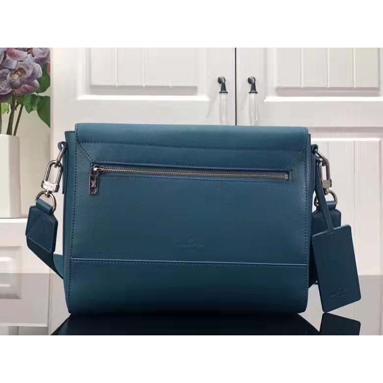 Louis Vuitton LV Unisex New Messenger Blue Aerogram Cowhide Leather Textile Lining Handbag