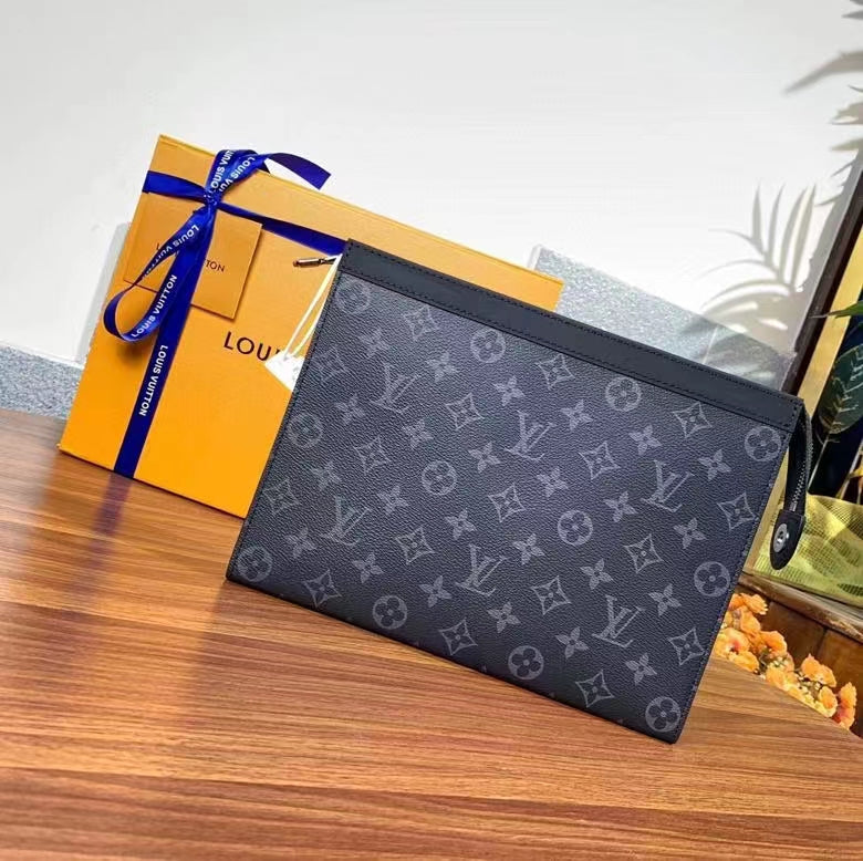 Louis Vuitton LV Unisex Pochette Voyage MM Black Grey Monogram Eclipse Canvas Clutch