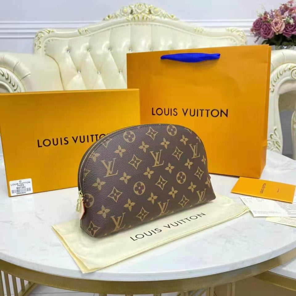 Louis Vuitton LV Women Cosmetic Pouch GM Coated Canvas Cowhide Leather Clutch