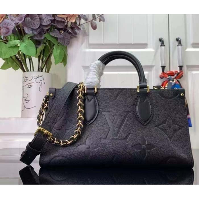Louis Vuitton LV Women OnTheGo East West Black Embossed Grained Cowhide Leather Tote