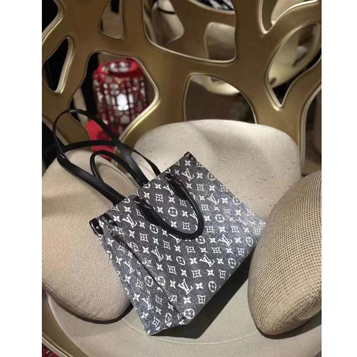 Louis Vuitton LV Women OnTheGo MM Tote Gray Textile Jacquard