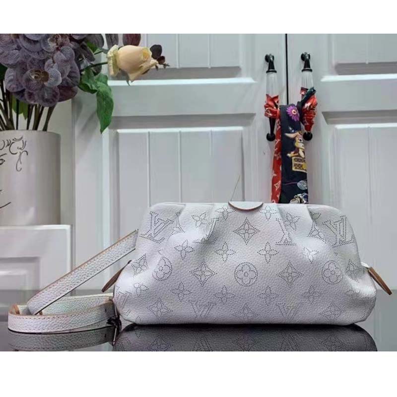 Louis Vuitton LV Women Scala Mini Pouch Gris Souris Mahina Perforated Calf Leather Clutch